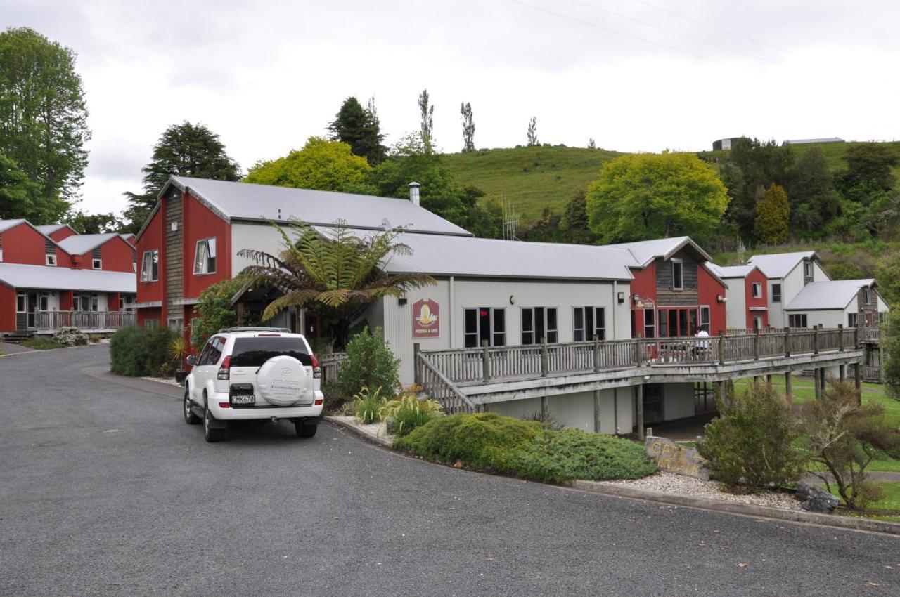 Waitomo Village Chalets Home Of Kiwipaka Waitomo Caves Bagian luar foto